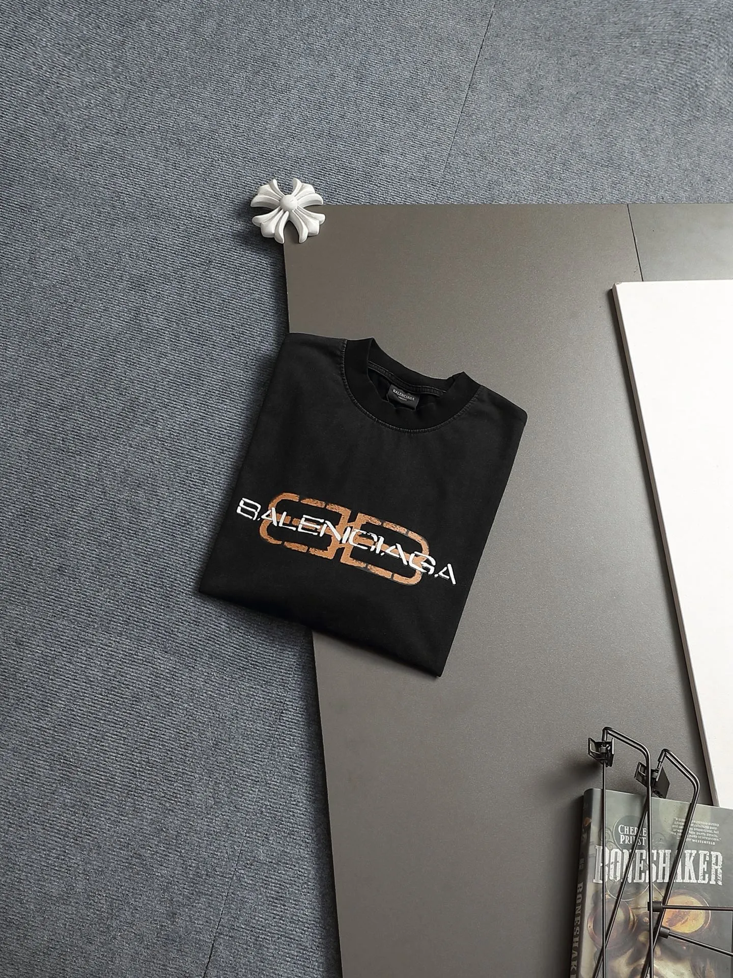 BALENCIAGA 2026 Logo ， Retro Same Style T 320 Versatile : Black Size：XS S M L